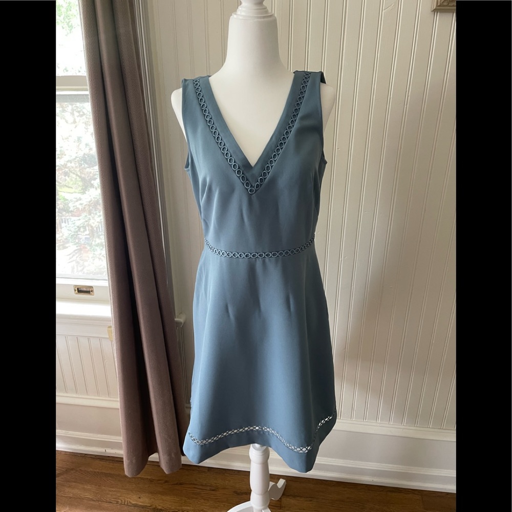Womens sleeveless dress